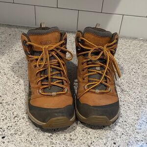 Keen Tan Hiking Boots with Yellow Laces